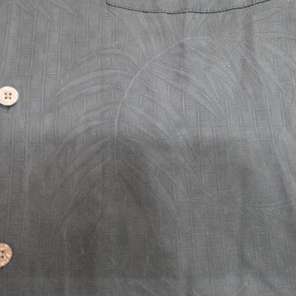 Tommy Bahama Shirt XL Black Solid Floral Jacquard 100% Silk Loop Collar - Picture 4 of 8